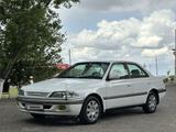 Toyota Carina 1996 годаүшін3 000 000 тг. в Петропавловск
