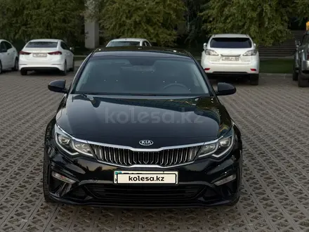 Kia K5 2018 года за 9 600 000 тг. в Алматы – фото 16