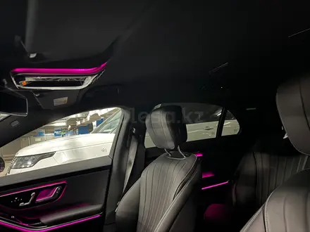 Mercedes-Benz S 450 2023 года за 74 900 000 тг. в Астана – фото 26