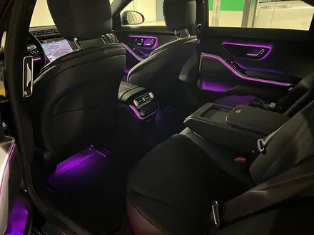 Mercedes-Benz S 450 2023 года за 74 900 000 тг. в Астана – фото 18