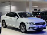 Volkswagen Passat Exclusive 1.4 TSI 2022 годаүшін15 090 000 тг. в Караганда – фото 2