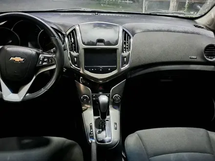 Chevrolet Cruze 2013 года за 4 000 000 тг. в Тараз – фото 8