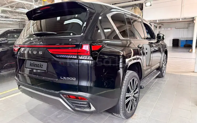 Lexus LX 600 2024 года за 80 000 000 тг. в Астана