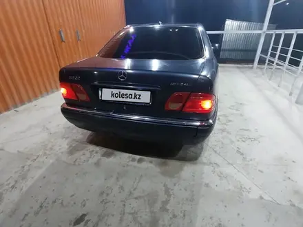 Mercedes-Benz E 320 1998 года за 2 500 000 тг. в Алматы – фото 11