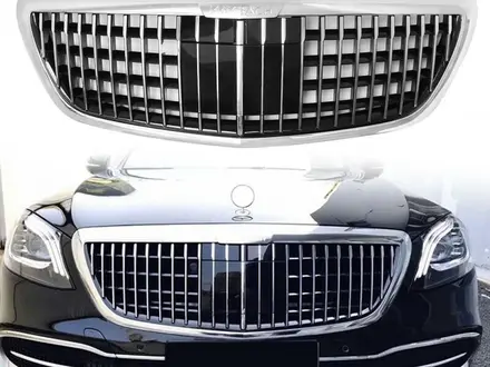 Решетка радиатора Mercedes-Benz w222 S класса Maybach за 130 000 тг. в Алматы