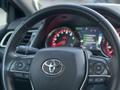 Toyota Camry 2018 года за 10 200 000 тг. в Актобе – фото 24