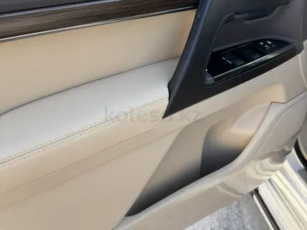 Toyota Land Cruiser 2021 года за 32 000 000 тг. в Актау – фото 29