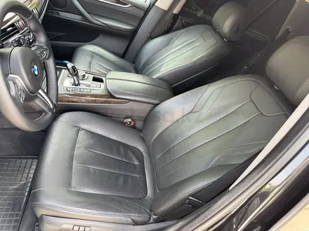 BMW X5 2015 года за 16 800 000 тг. в Алматы – фото 14
