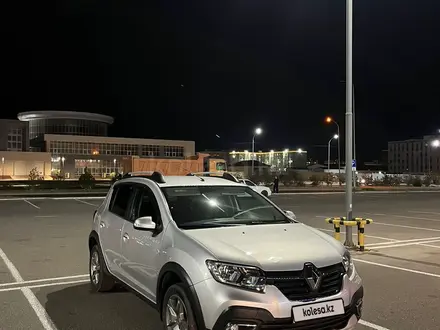 Renault Sandero 2020 года за 5 200 000 тг. в Актау – фото 4