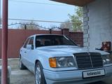 Mercedes-Benz E 200 1991 года за 1 750 000 тг. в Шу – фото 2