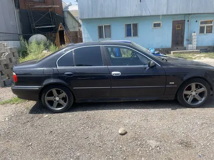 BMW 528 1998 года за 2 600 000 тг. в Алматы – фото 2