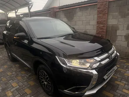 Mitsubishi Outlander 2016 года за 8 000 000 тг. в Алматы – фото 6