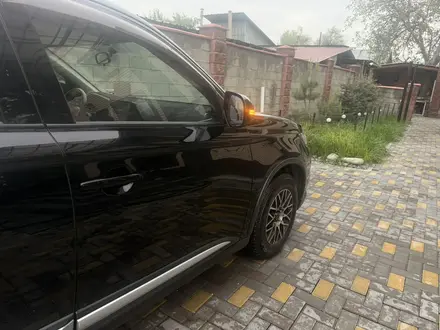 Mitsubishi Outlander 2016 года за 8 000 000 тг. в Алматы – фото 8