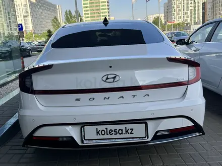 Hyundai Sonata 2023 года за 13 900 000 тг. в Астана – фото 14