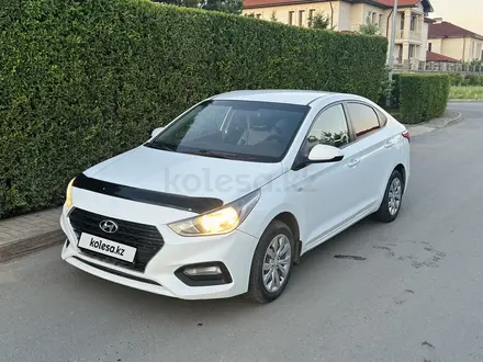 Hyundai Accent 2019 года за 6 200 000 тг. в Астана