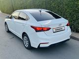 Hyundai Accent 2019 годаүшін6 200 000 тг. в Астана – фото 2