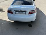 Toyota Camry 2007 годаүшін5 700 000 тг. в Актобе – фото 3