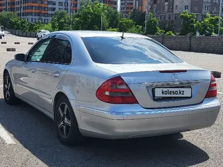 Mercedes-Benz E 320 2004 года за 6 000 000 тг. в Алматы – фото 4