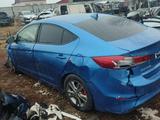 Hyundai Elantra 2018 года за 2 650 000 тг. в Актобе – фото 3