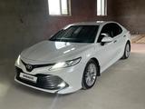 Toyota Camry 2018 года за 14 500 000 тг. в Шымкент