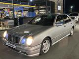 Mercedes-Benz E 200 1998 годаүшін2 900 000 тг. в Костанай – фото 4