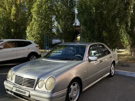 Mercedes-Benz E 200 1998 года за 2 900 000 тг. в Костанай – фото 5