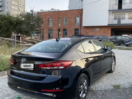 Hyundai Elantra 2015 года за 4 400 000 тг. в Атырау – фото 3