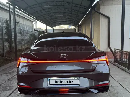 Hyundai Elantra 2023 года за 11 450 000 тг. в Тараз – фото 4