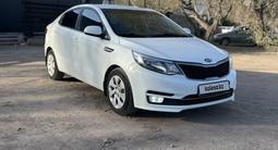 Kia Rio 2015 года за 6 700 000 тг. в Караганда