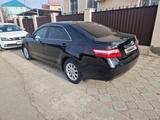 Toyota Camry 2009 года за 9 300 000 тг. в Атырау – фото 3