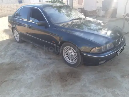 BMW 523 1996 года за 1 900 000 тг. в Актау – фото 2