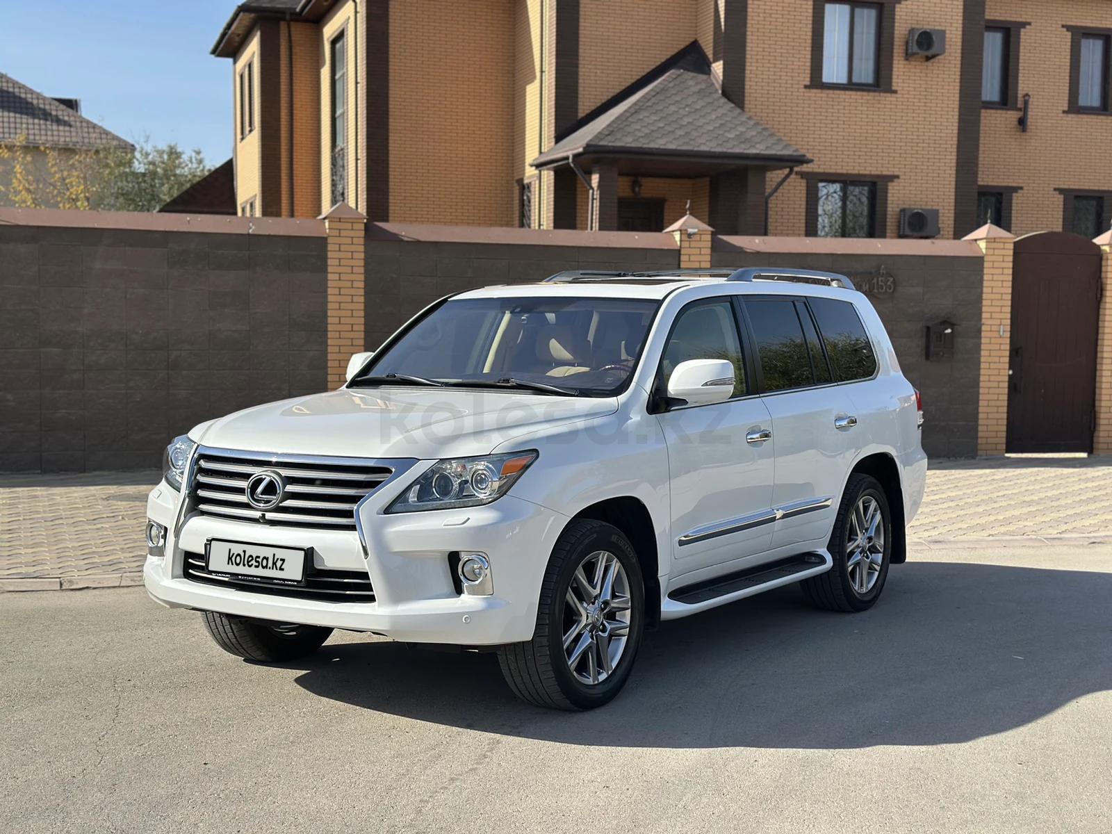 Lexus LX 570 2013 г.