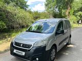 Peugeot Partner 2017 годаүшін5 700 000 тг. в Алматы