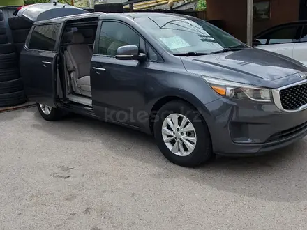 Kia Sedona 2015 года за 8 000 000 тг. в Алматы