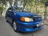 Toyota Ipsum 1996 года за 1 870 000 тг. в Алматы