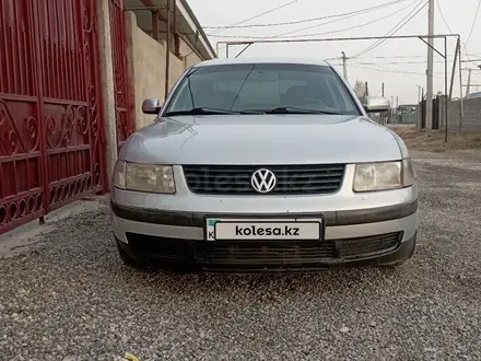 Volkswagen Passat 1997 года за 1 300 000 тг. в Тараз