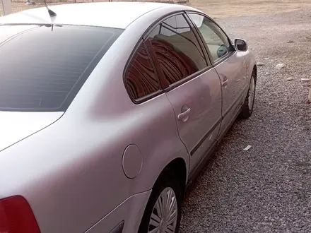 Volkswagen Passat 1997 года за 1 300 000 тг. в Тараз – фото 5