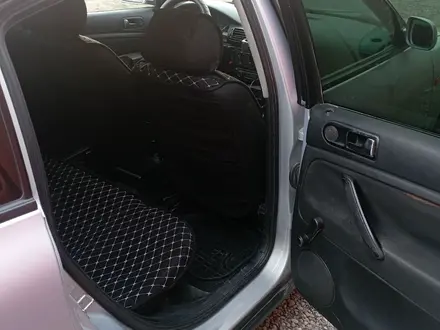 Volkswagen Passat 1997 года за 1 300 000 тг. в Тараз – фото 7