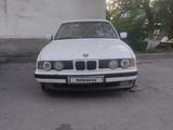 BMW 525 1993 годаүшін900 000 тг. в Жезказган