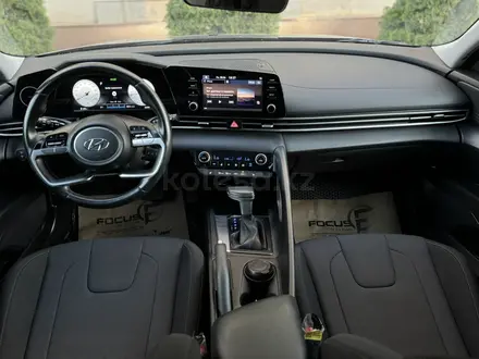 Hyundai Elantra 2023 года за 8 600 000 тг. в Алматы – фото 11