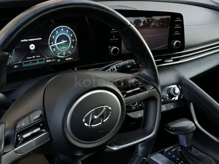 Hyundai Elantra 2023 года за 8 600 000 тг. в Алматы – фото 17