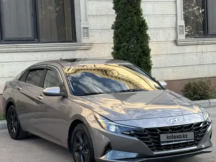Hyundai Elantra 2023 года за 8 600 000 тг. в Алматы – фото 4