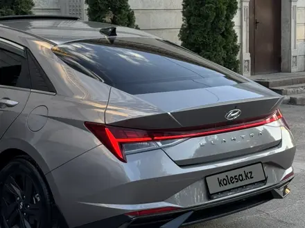 Hyundai Elantra 2023 года за 8 600 000 тг. в Алматы – фото 10