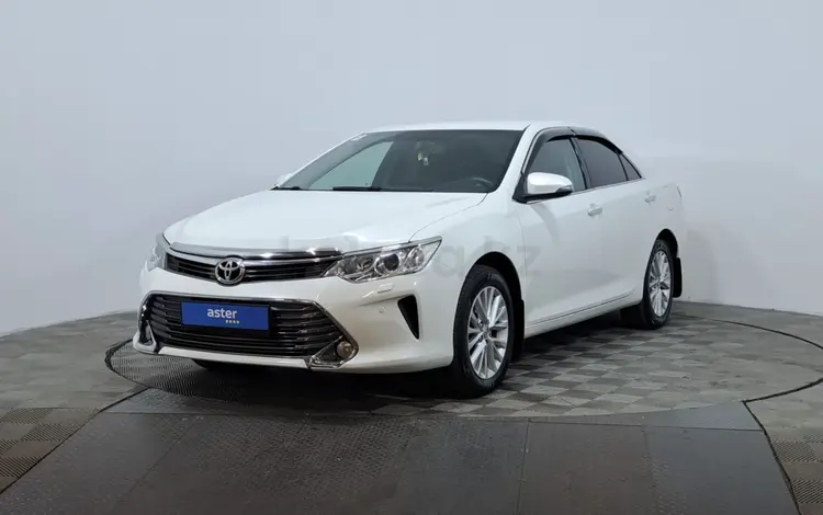 Toyota Camry 2015 года за 9 630 000 тг. в Астана