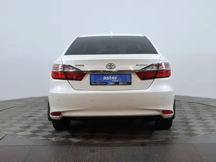 Toyota Camry 2015 года за 9 630 000 тг. в Астана – фото 5