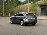 Infiniti QX70 2017 годаүшін10 500 000 тг. в Алматы – фото 2
