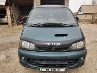 Mitsubishi Delica