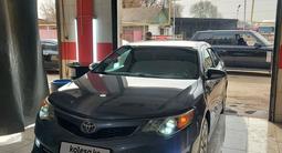 Toyota Camry 2014 года за 9 100 000 тг. в Алматы – фото 3