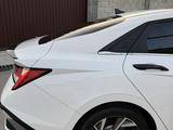 Hyundai Elantra 2023 года за 7 900 000 тг. в Алматы – фото 3
