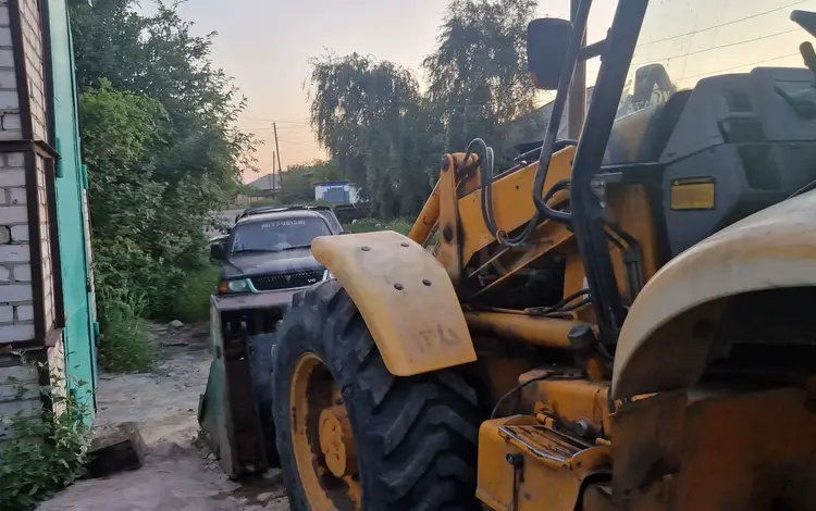 JCB  4CX 2001 годаүшін12 000 000 тг. в Семей